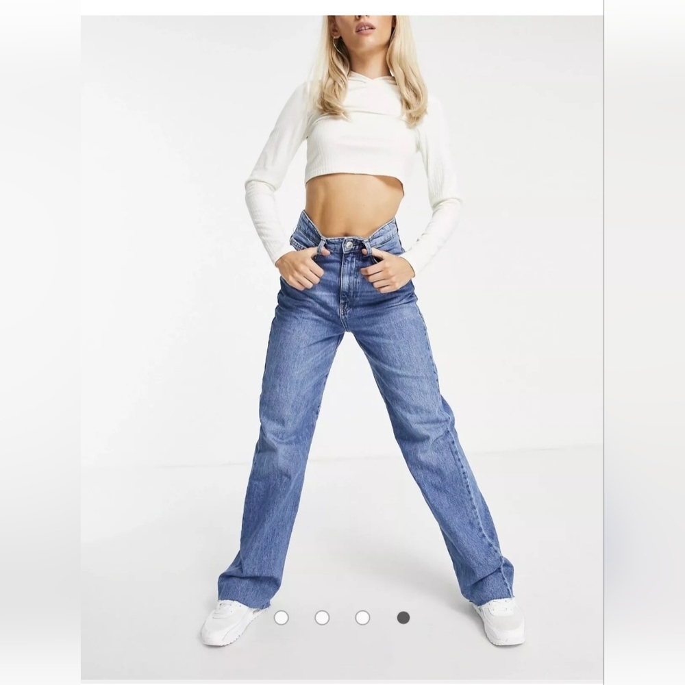Stradivarius Long Straight Fit Jeans NWT Size 6 100% Cotton